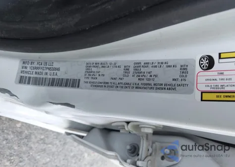 2023 Ram 1500 Big Horn 4X4 5'7 Box z USA, uszkodzony, nr VIN 1C6RRFFG7PN530846